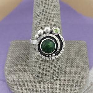 Size 10, Diopside and Peridot Sterling Silver Ring