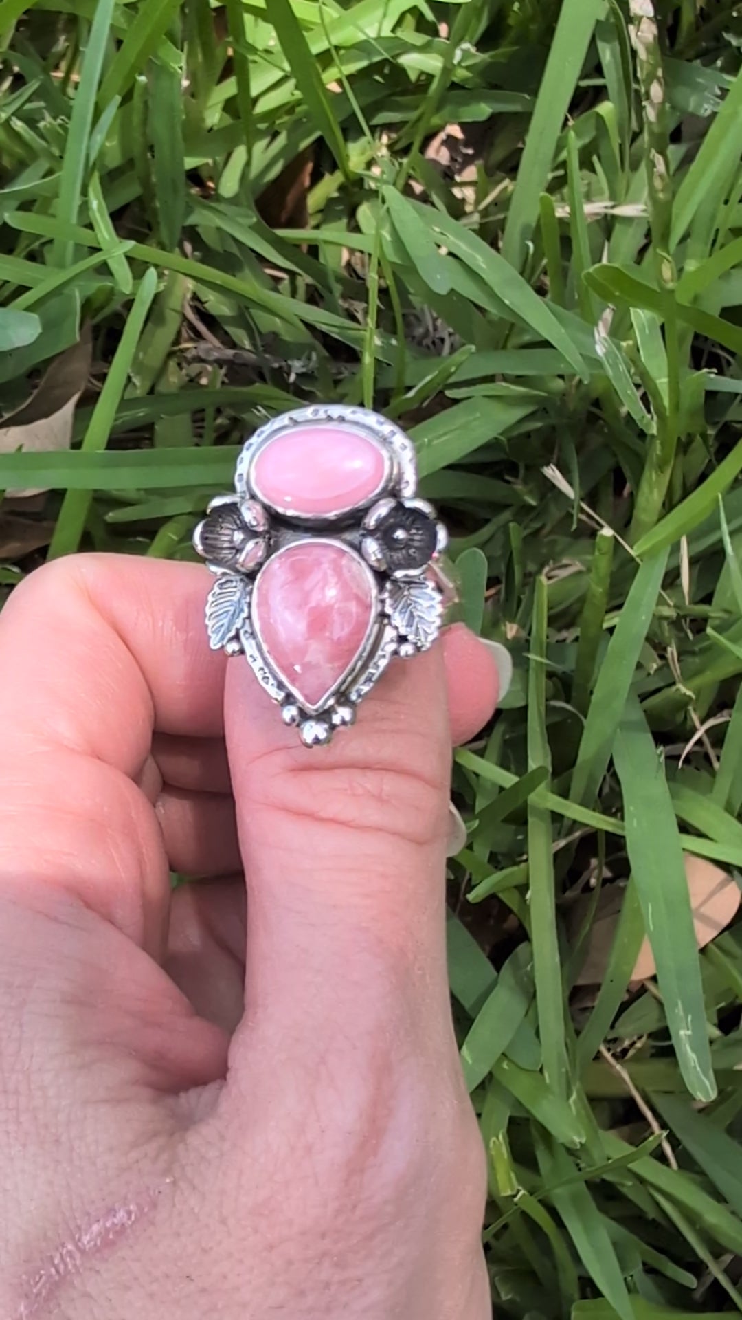 Size 9, Rhodochrosite and Conch Shell Sterling Silver Ring