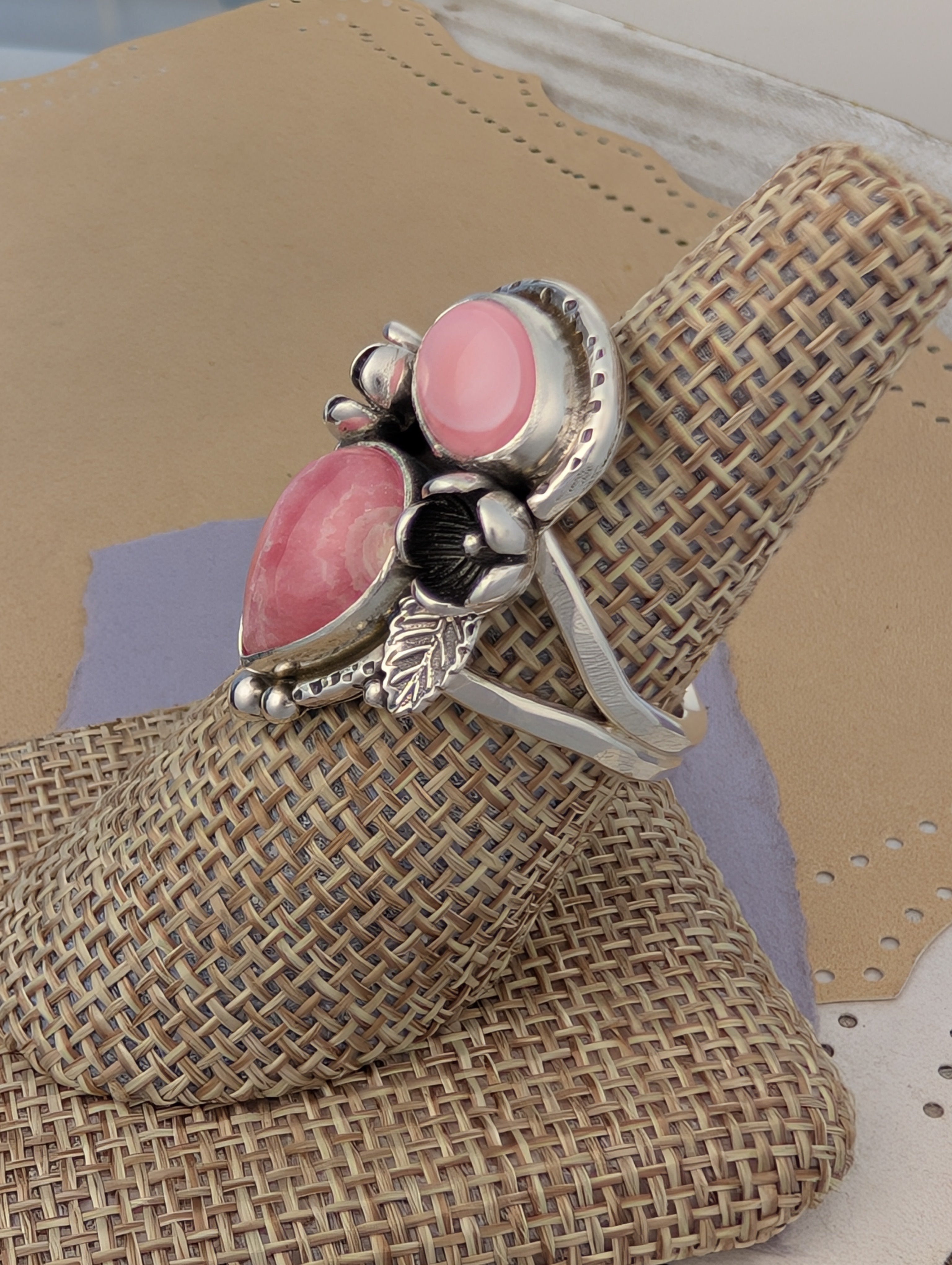 Size 9, Rhodochrosite and Conch Shell Sterling Silver Ring