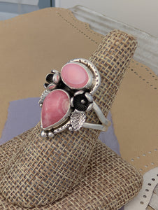 Size 9, Rhodochrosite and Conch Shell Sterling Silver Ring