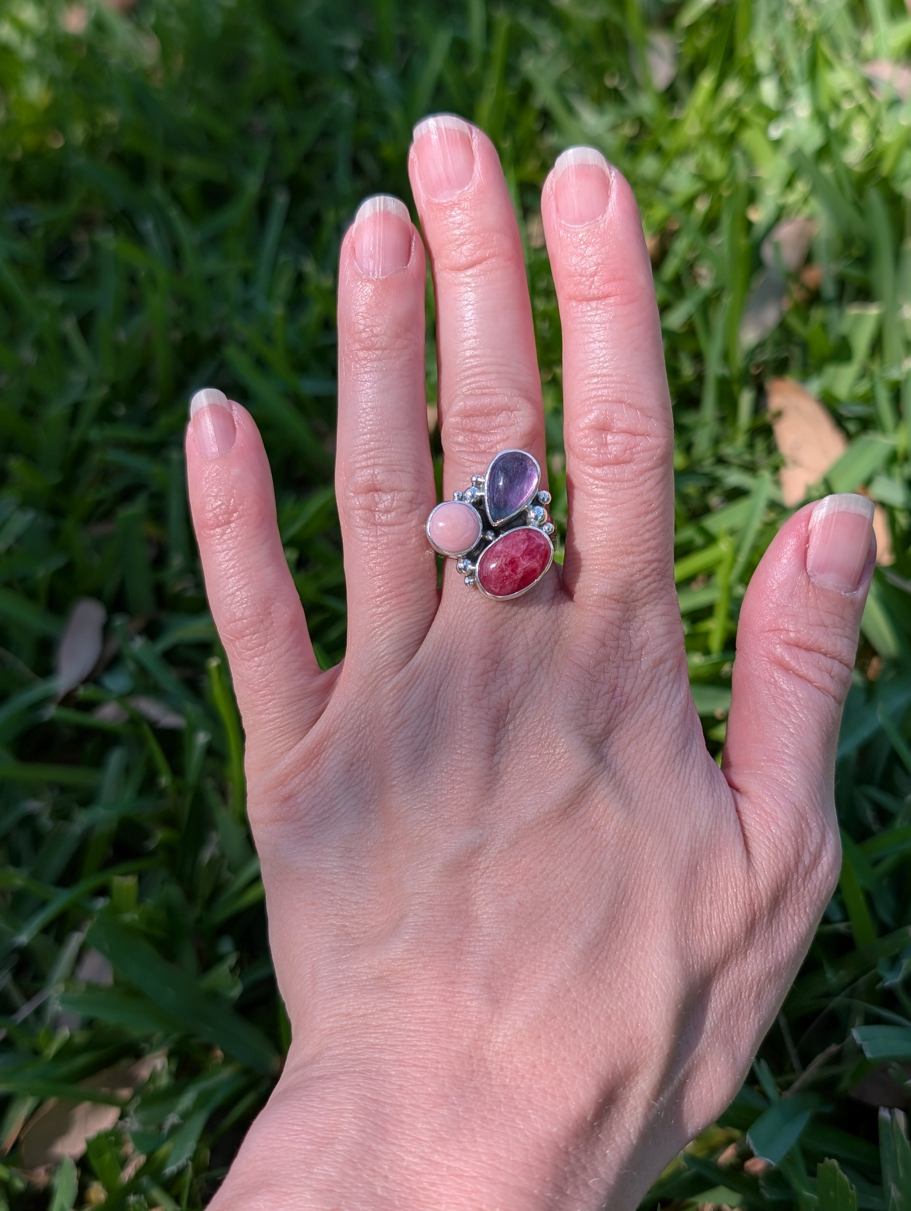 Size 8, Rhodonite, Conch Shell and Fluorite Sterling Silver Ring